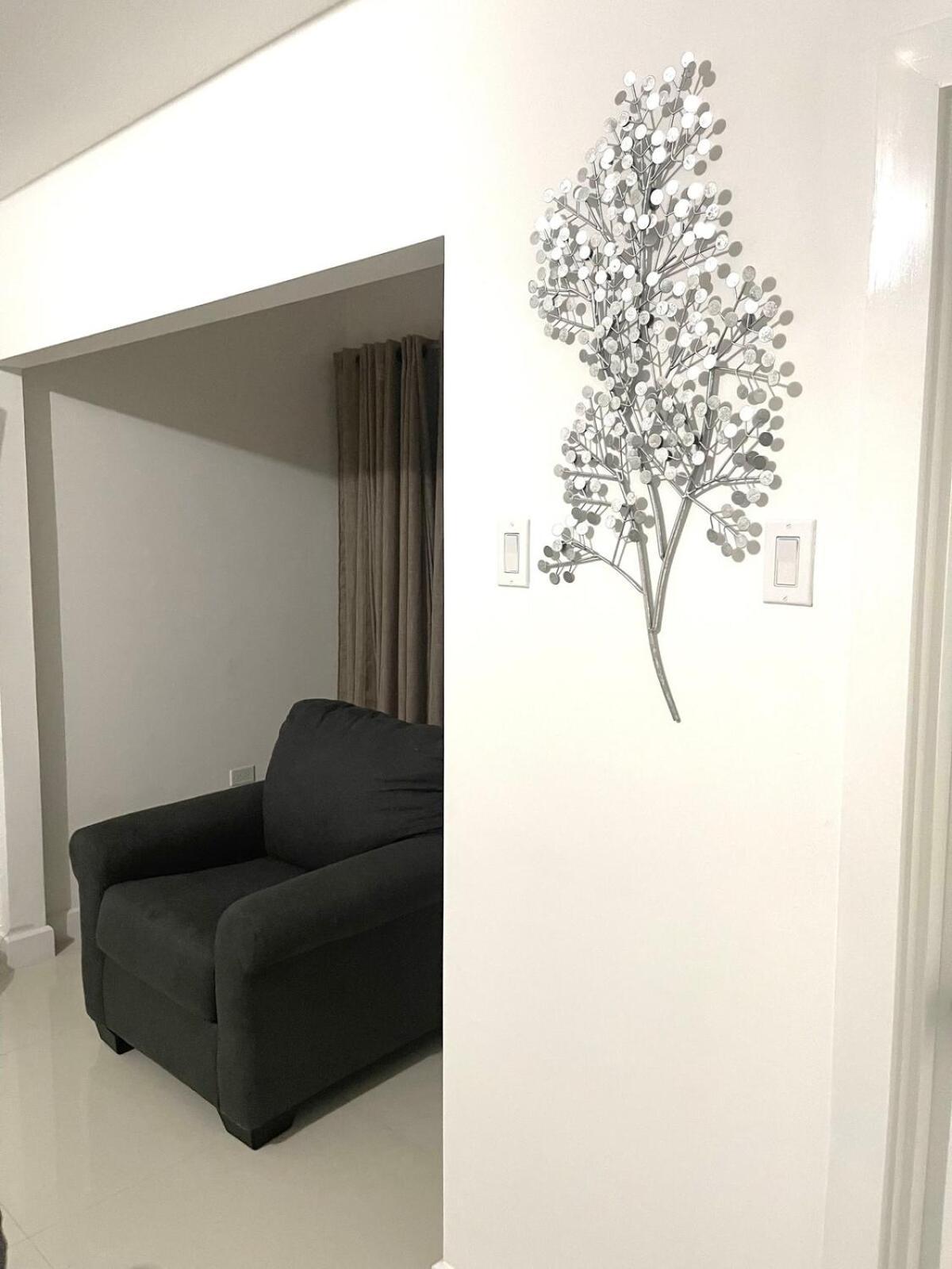 Lux City Apartment With Pool, Ac & 24Hrs Security Kingston Eksteriør billede